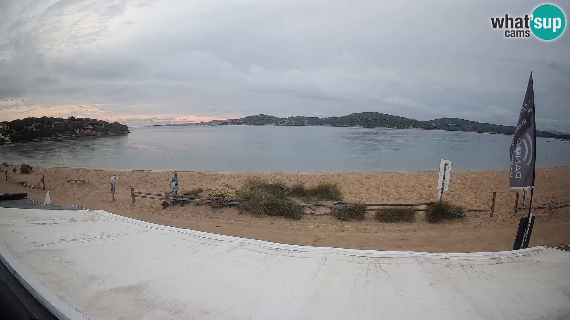 Porto Pollo Windsurfing i Kite surfanje web kamera uživo – Sardinija – Italija