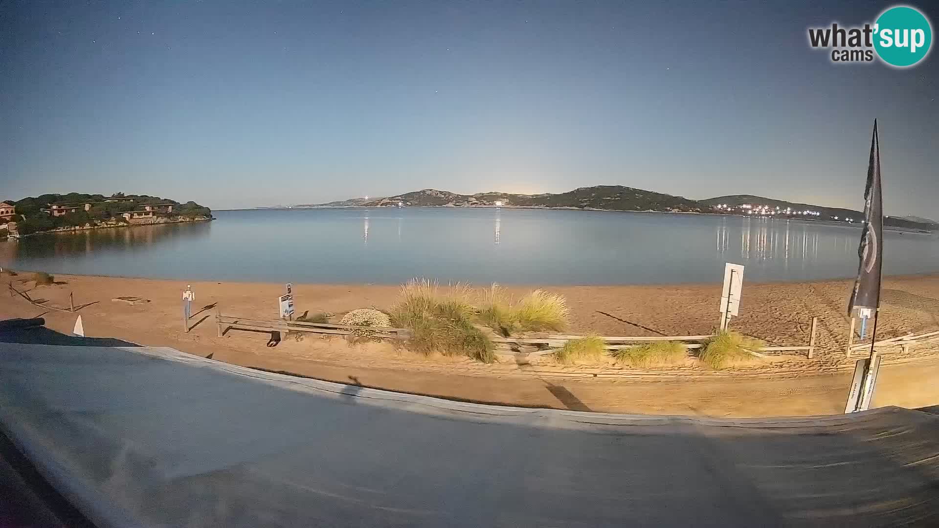 Porto Pollo Windsurfing and Kite surfing live webcam – Sardinia – Italy