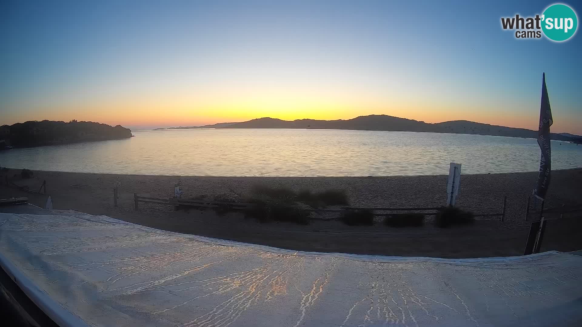 Porto Pollo Windsurfing i Kite surfanje web kamera uživo – Sardinija – Italija