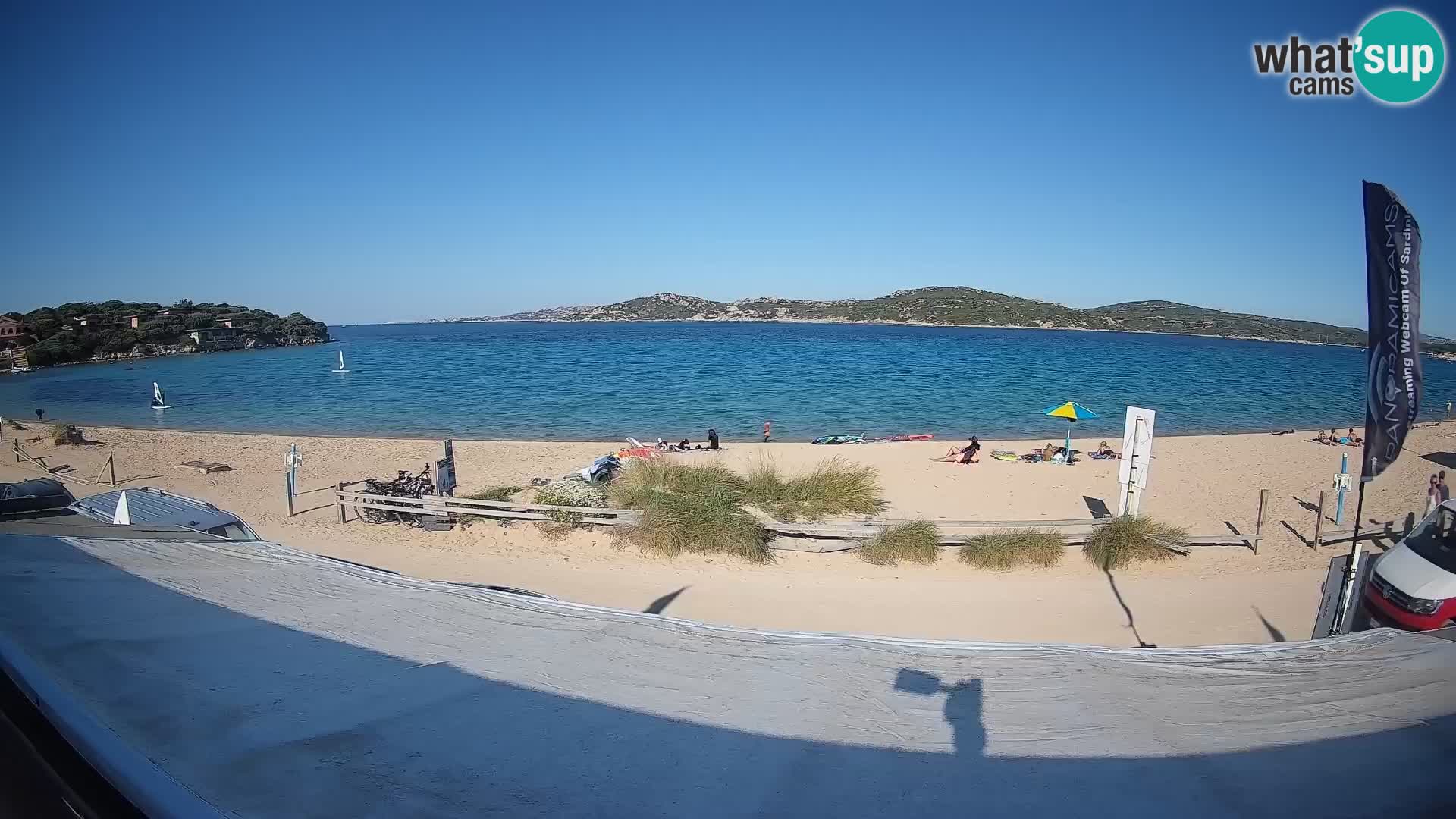 Spletna kamera v živo za jadranje na deski in kajtanje Porto Pollo – Sardinija – Italija