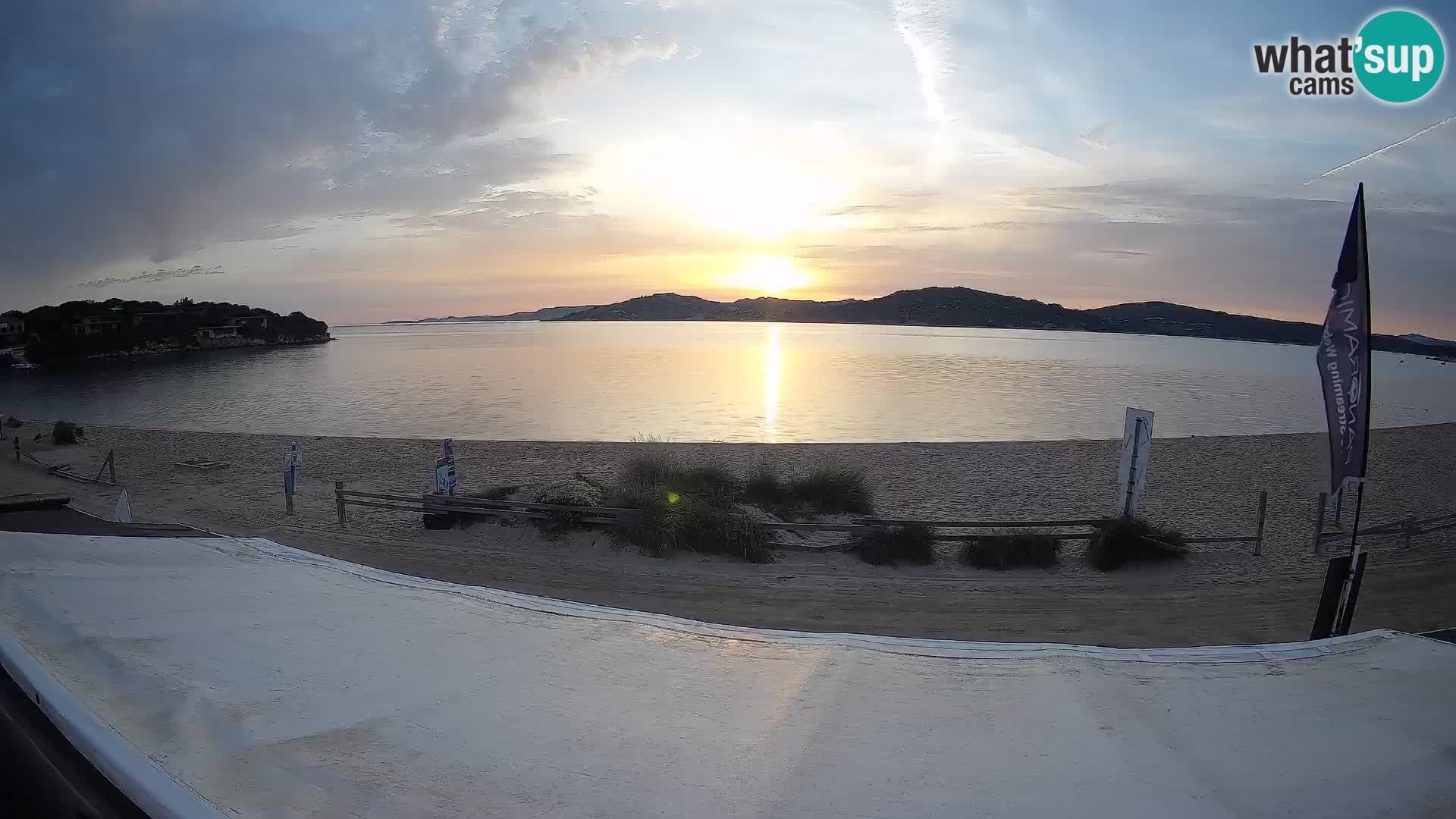 Porto Pollo Windsurfen und Kitesurfen Live-Webcam – Sardinien – Italien