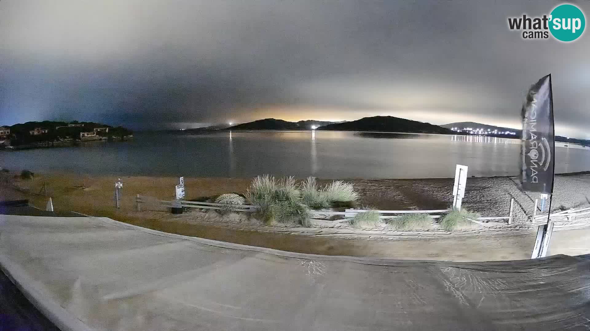 Porto Pollo Windsurfing i Kite surfanje web kamera uživo – Sardinija – Italija