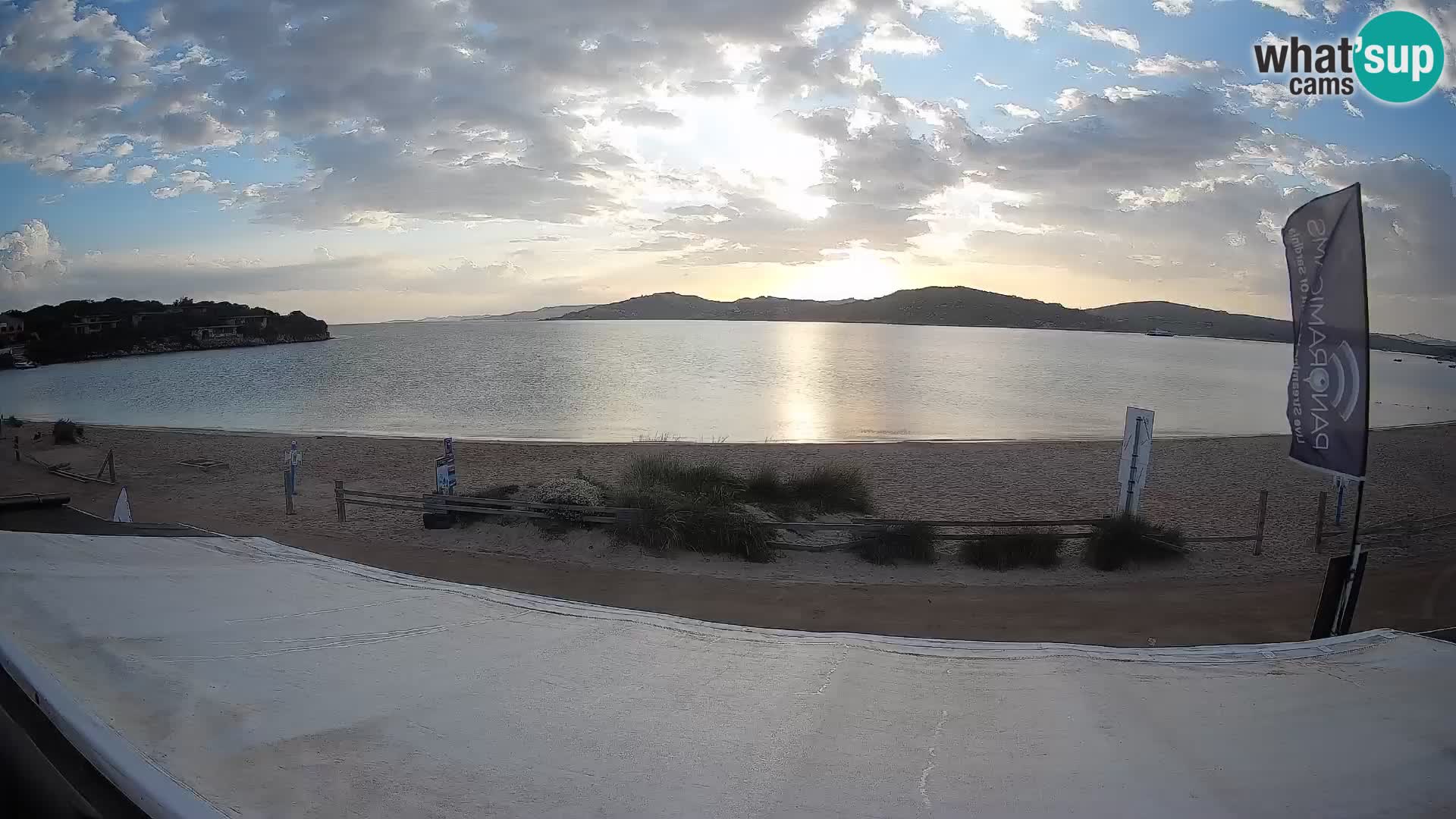 Porto Pollo Windsurfing i Kite surfanje web kamera uživo – Sardinija – Italija