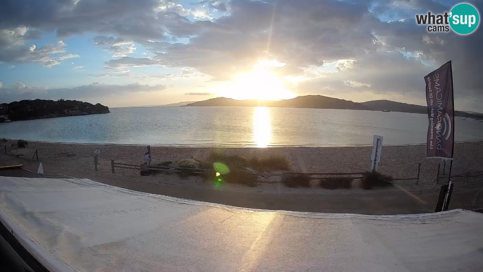 Webcam en direct de planche à voile et de kite surf à Porto Pollo – Sardaigne – Italie