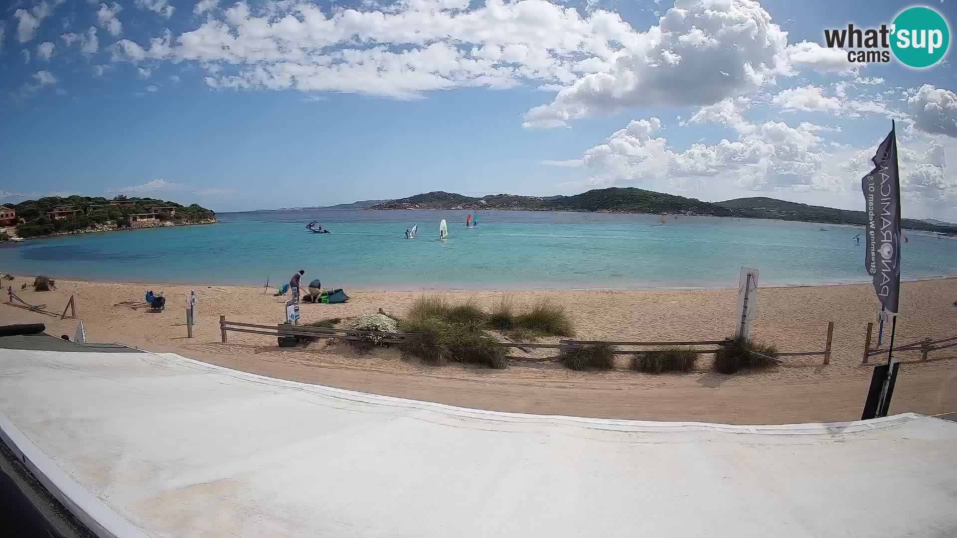 Webcam en direct de planche à voile et de kite surf à Porto Pollo – Sardaigne – Italie