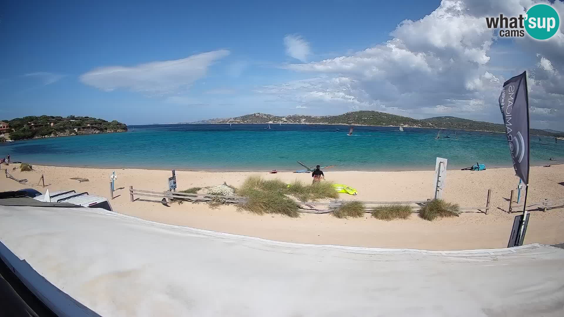Webcam en direct de planche à voile et de kite surf à Porto Pollo – Sardaigne – Italie