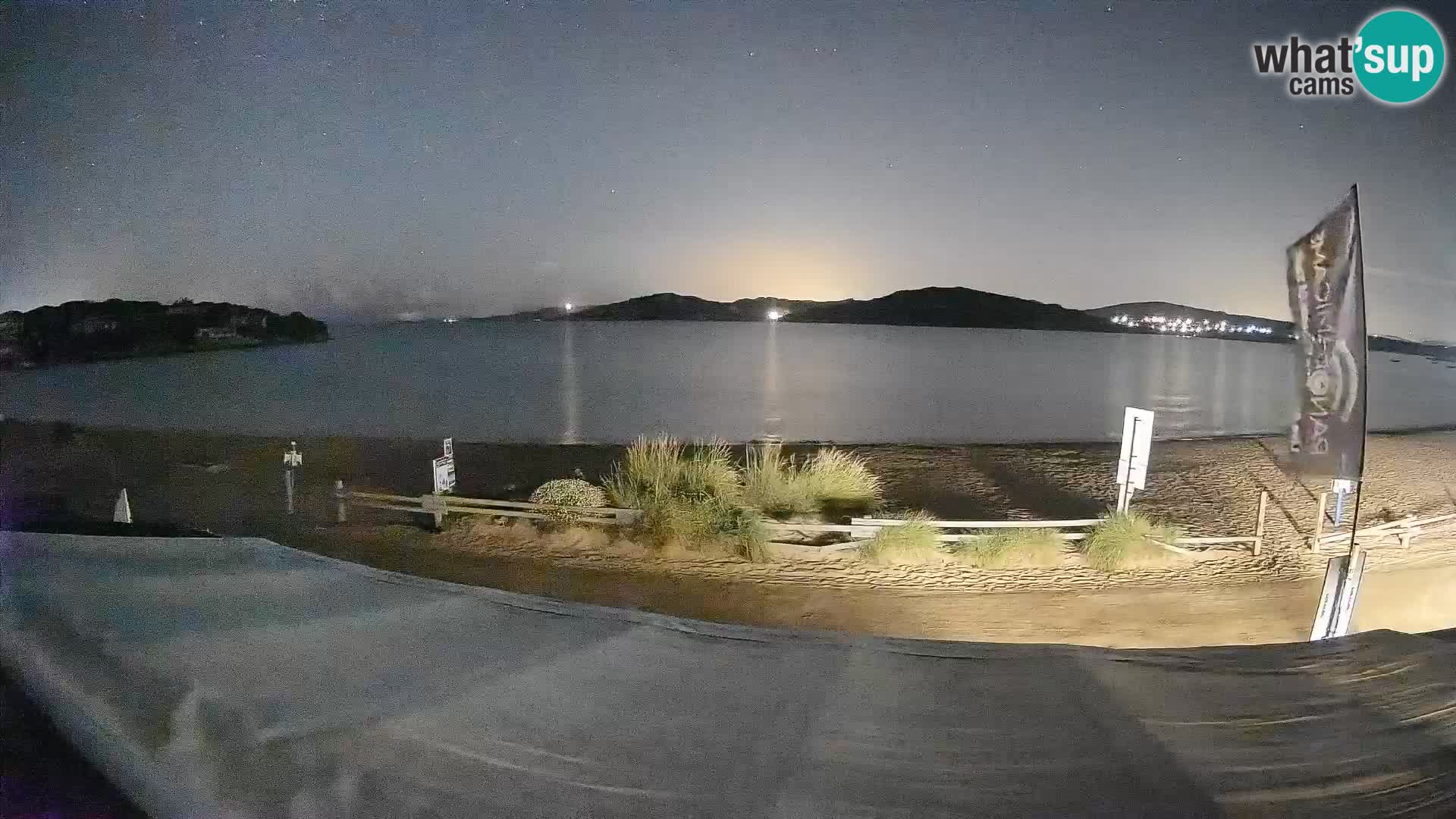 Porto Pollo Windsurfing and Kite surfing live webcam – Sardinia – Italy