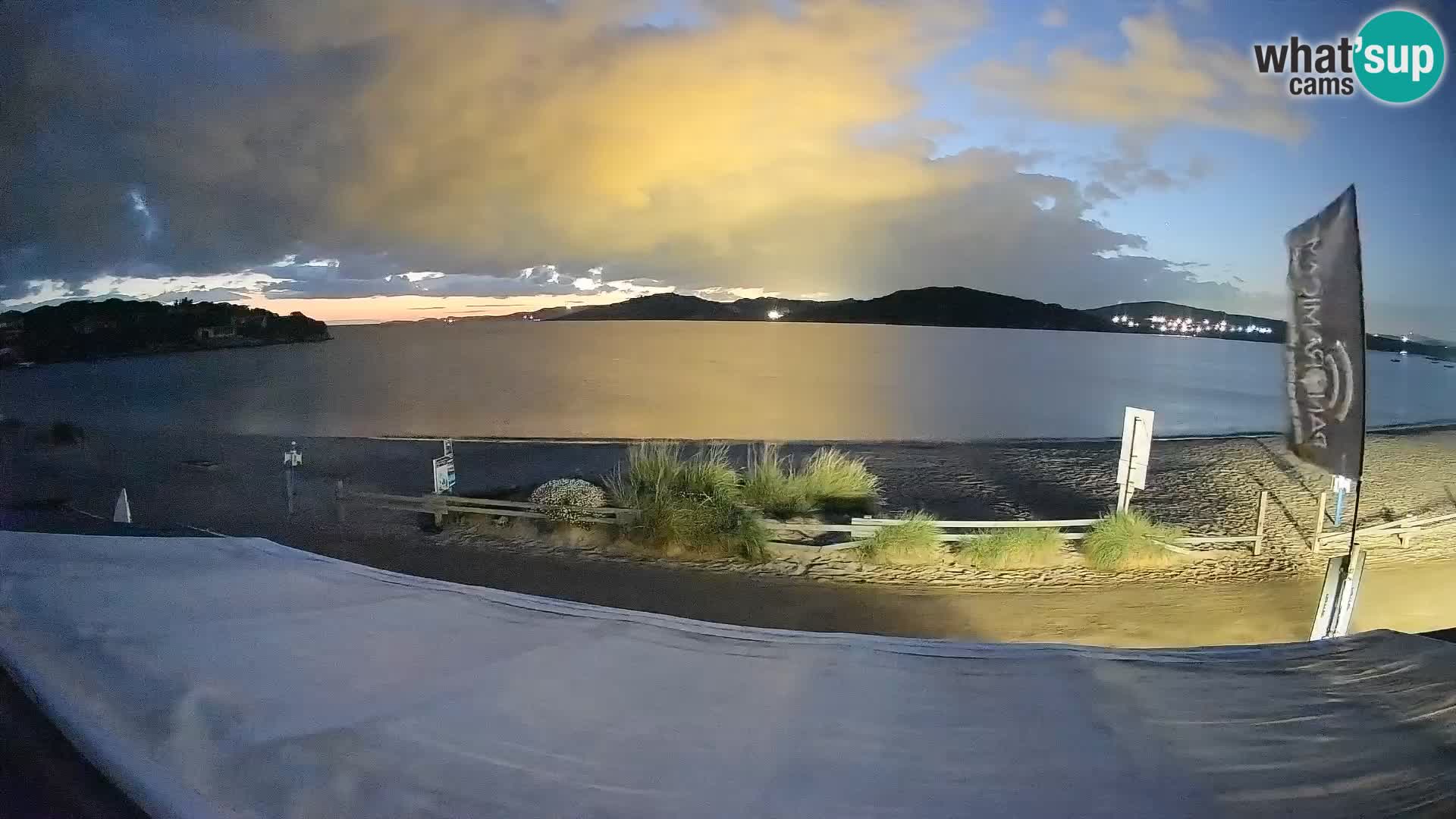 Porto Pollo Windsurfing and Kite surfing live webcam – Sardinia – Italy