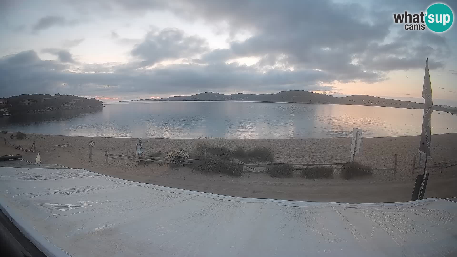 Porto Pollo Windsurfen und Kitesurfen Live-Webcam – Sardinien – Italien