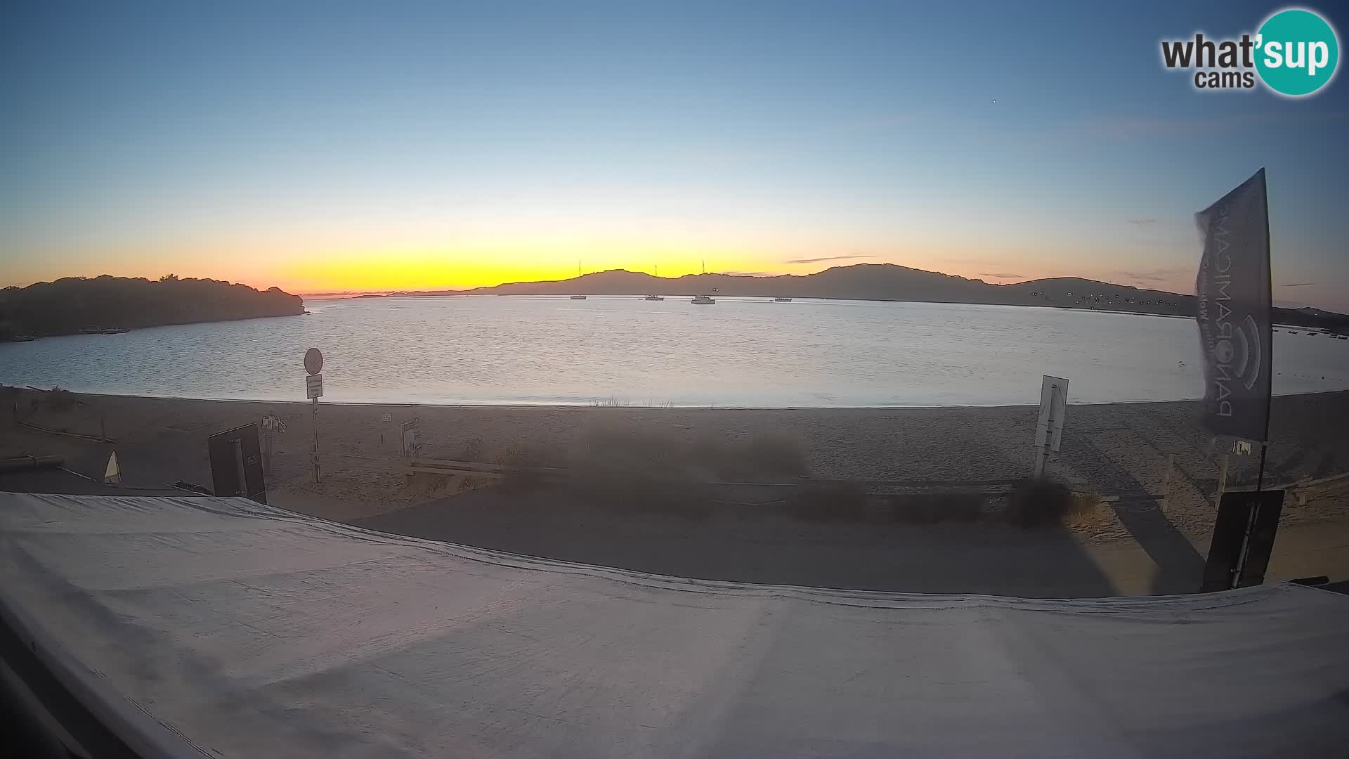 Porto Pollo Windsurfen und Kitesurfen Live-Webcam – Sardinien – Italien