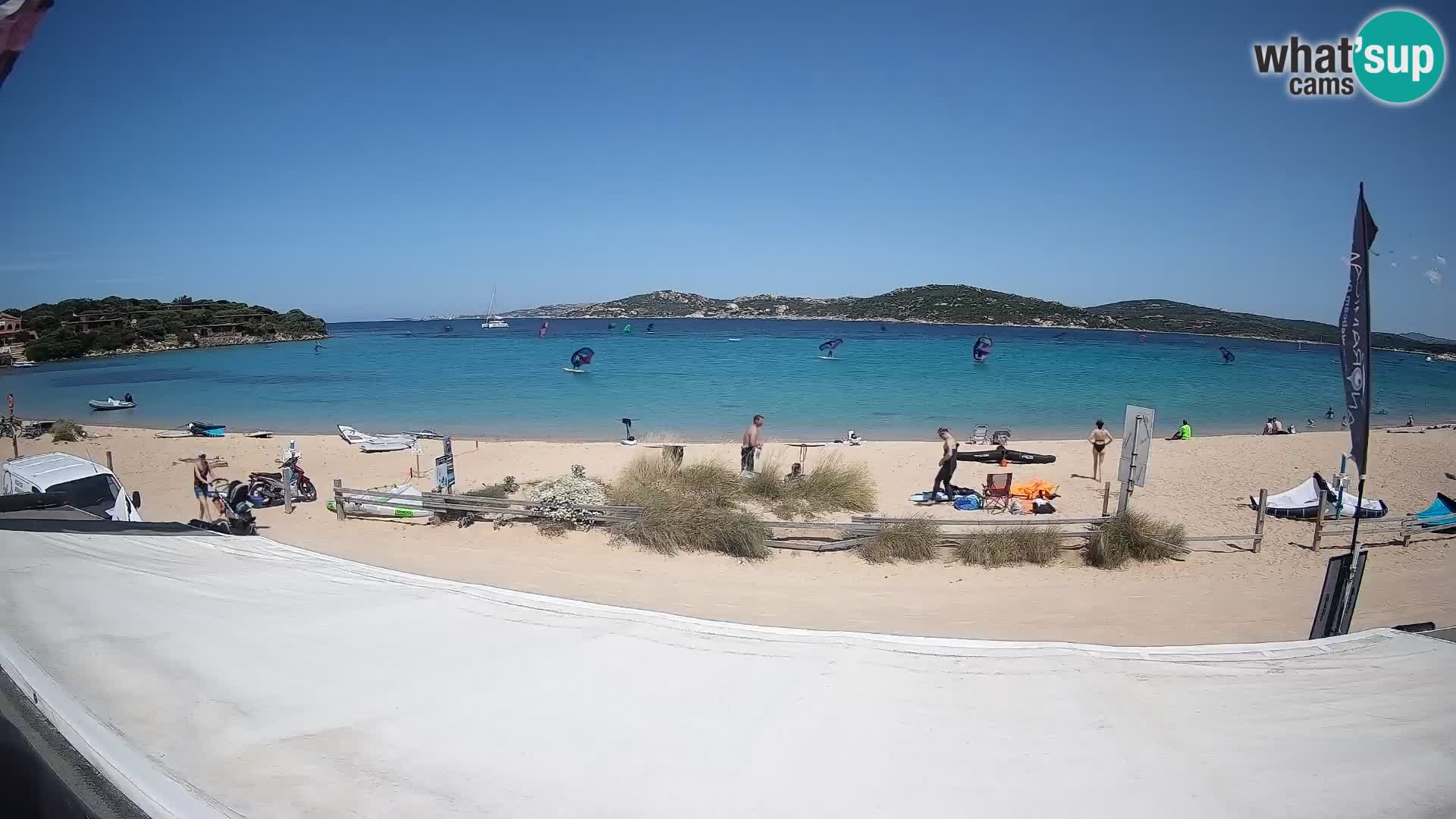 Webcam en direct de planche à voile et de kite surf à Porto Pollo – Sardaigne – Italie