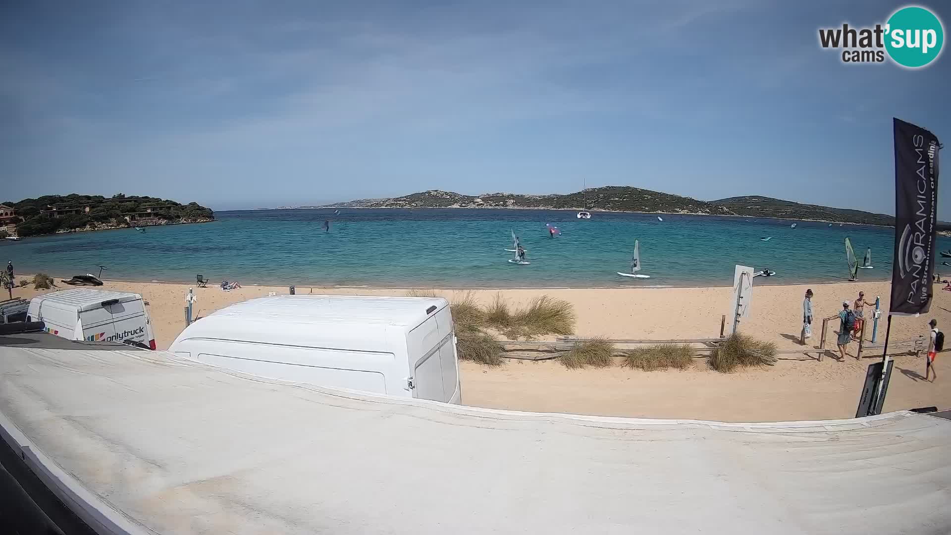 Spletna kamera v živo za jadranje na deski in kajtanje Porto Pollo – Sardinija – Italija