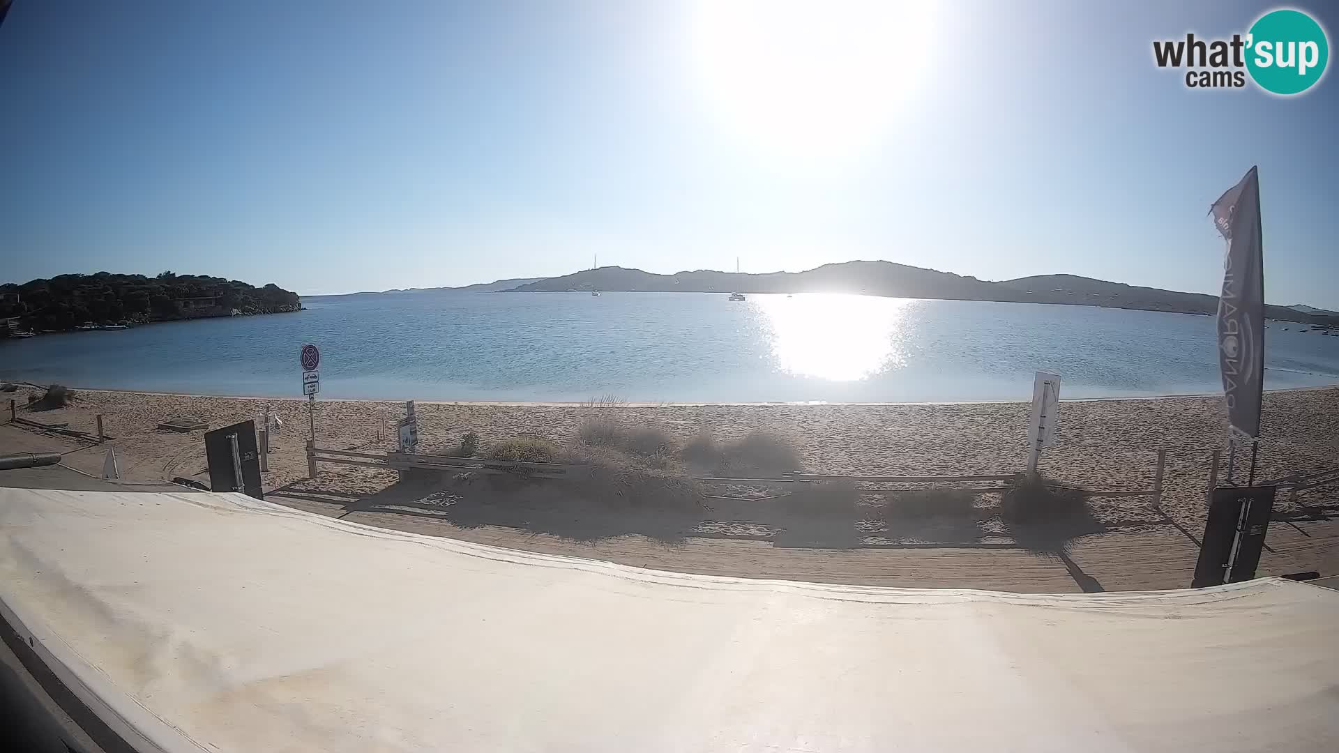 Porto Pollo Windsurfing i Kite surfanje web kamera uživo – Sardinija – Italija