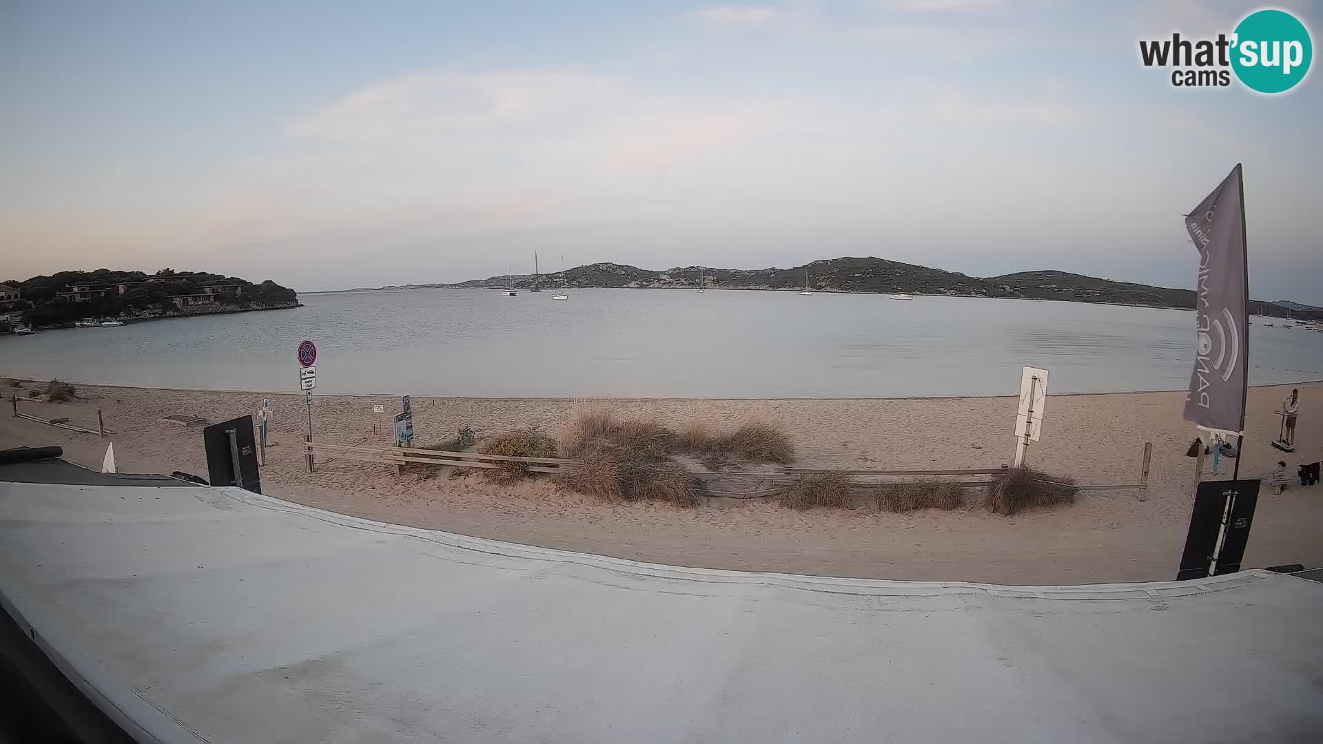 Porto Pollo Windsurfing and Kite surfing live webcam – Sardinia – Italy