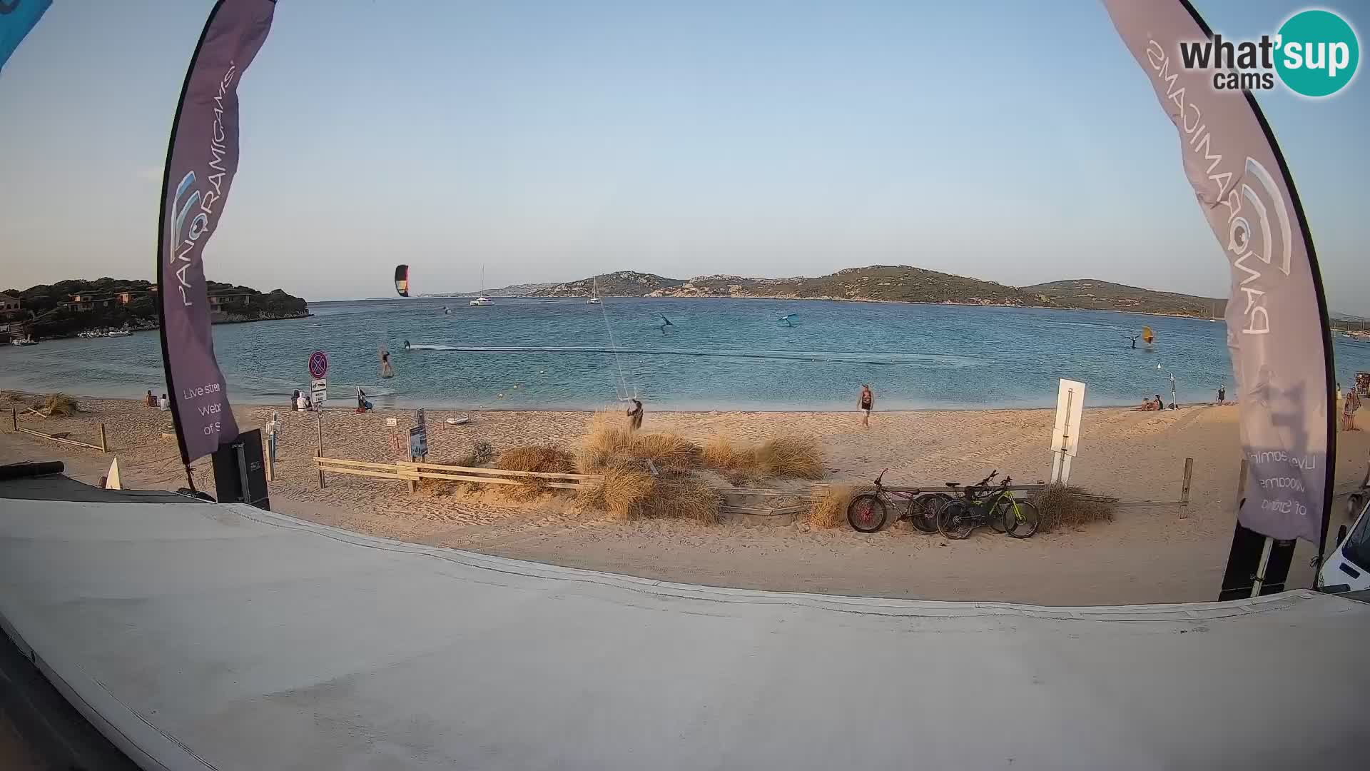 Porto Pollo Windsurfing and Kite surfing live webcam – Sardinia – Italy