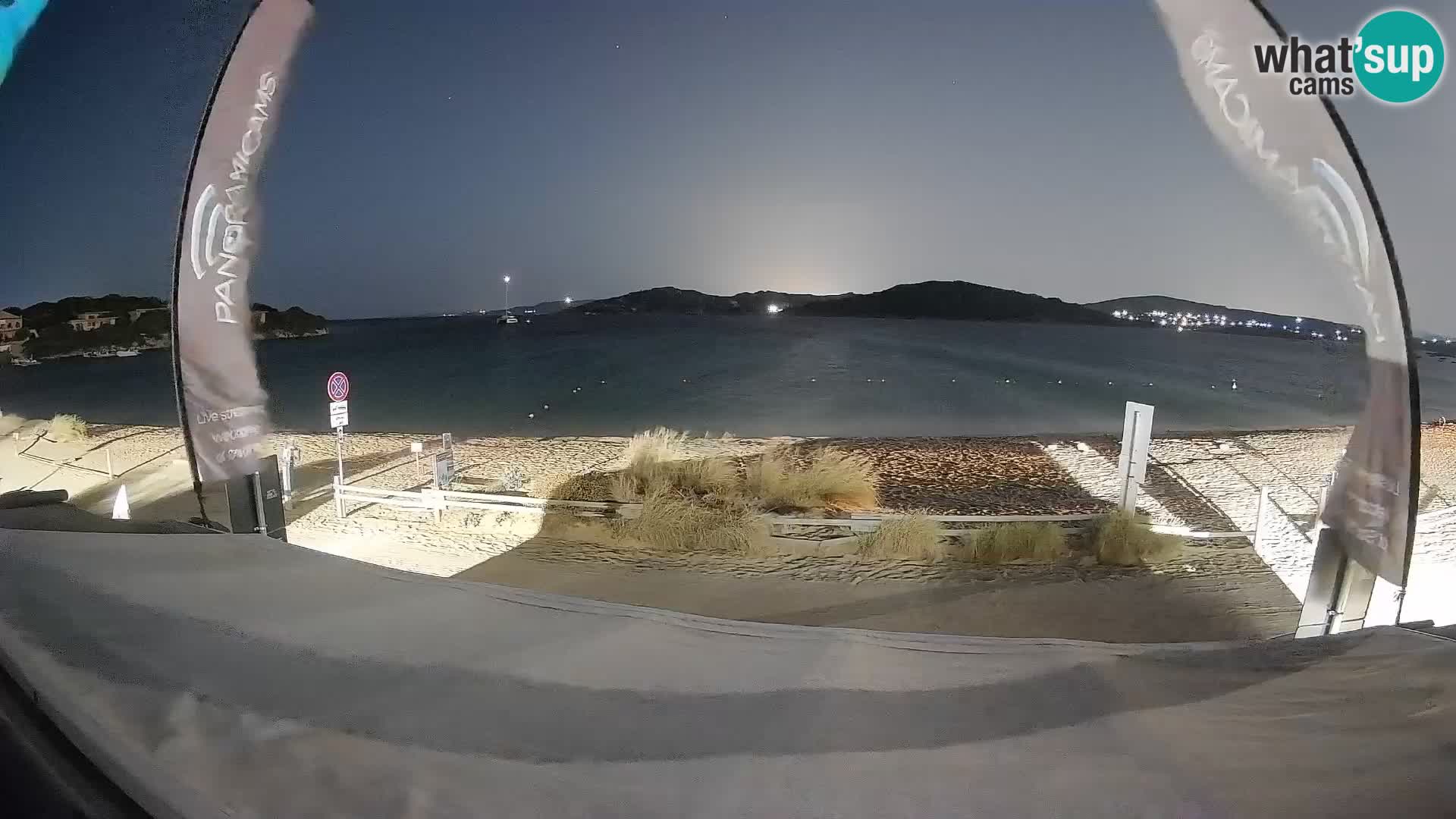 Porto Pollo Windsurfing and Kite surfing live webcam – Sardinia – Italy