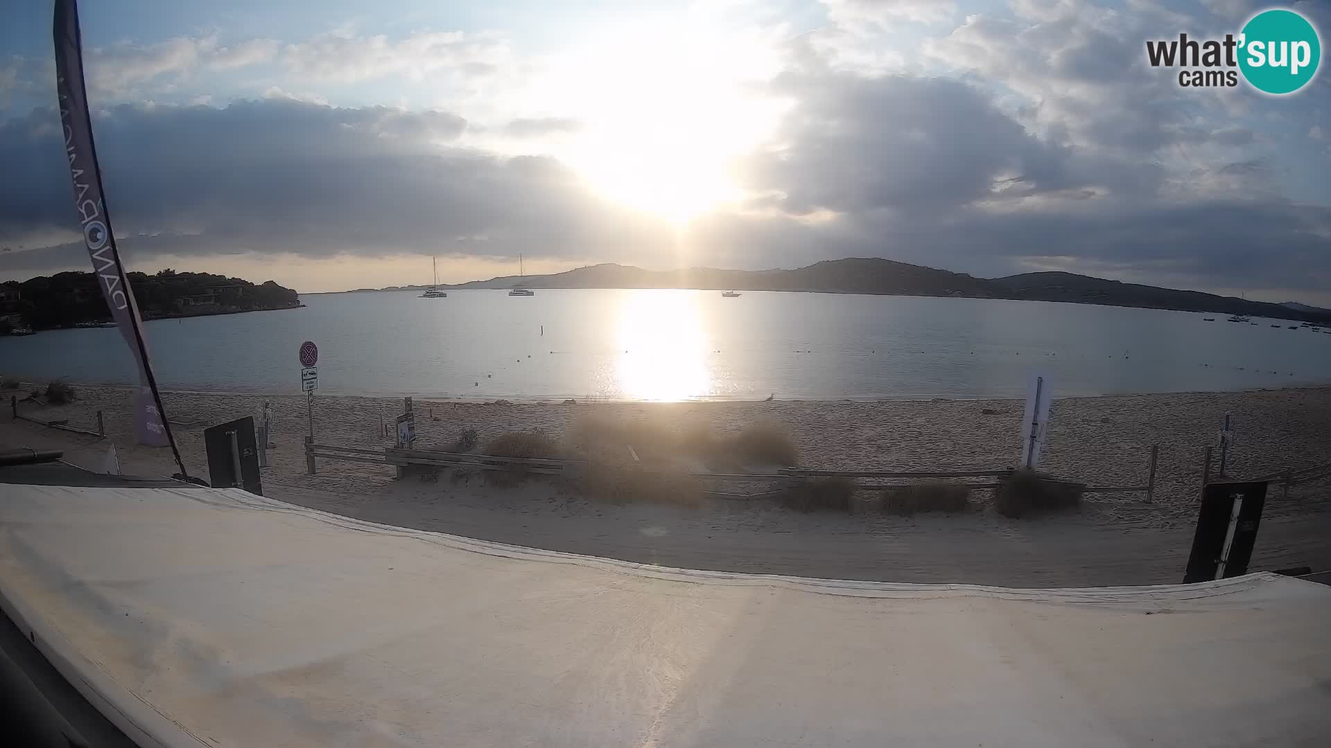Porto Pollo Windsurfing and Kite surfing live webcam – Sardinia – Italy