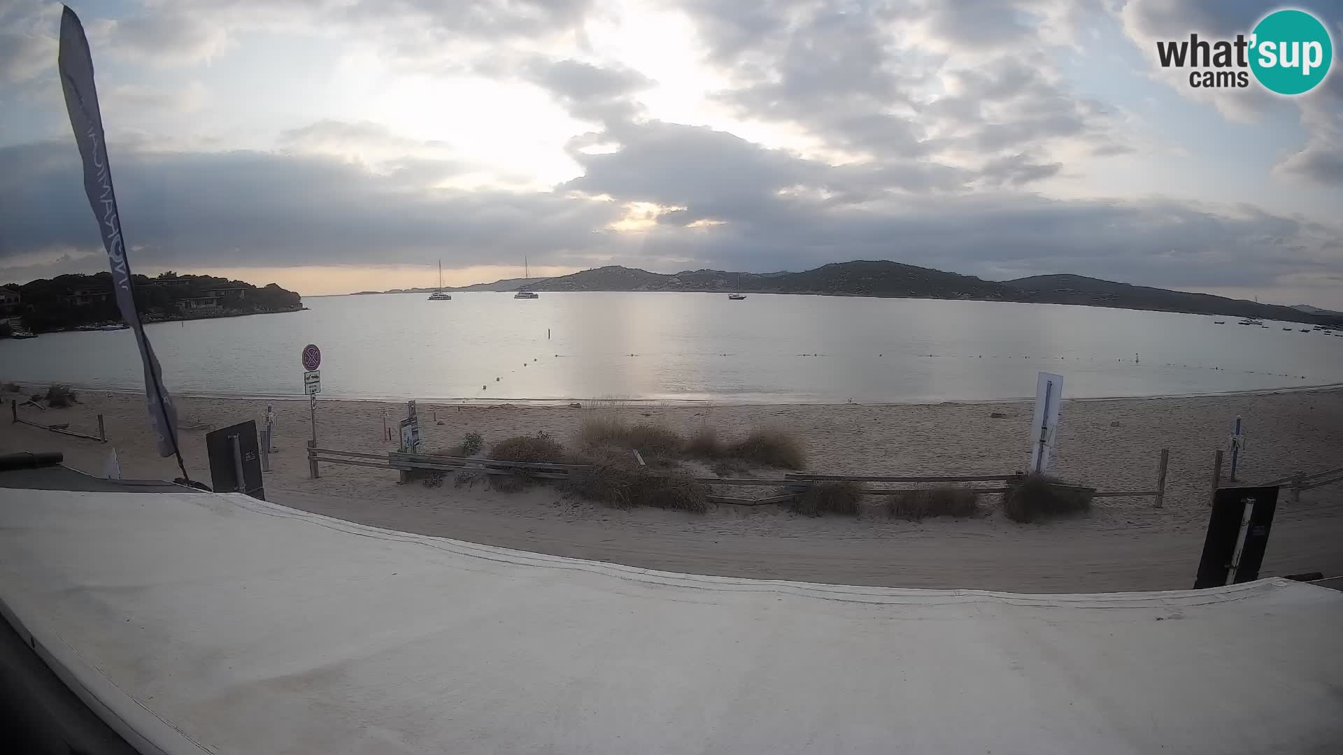 Porto Pollo Windsurf y Kitesurf Webcam en vivo – Cerdeña – Italia