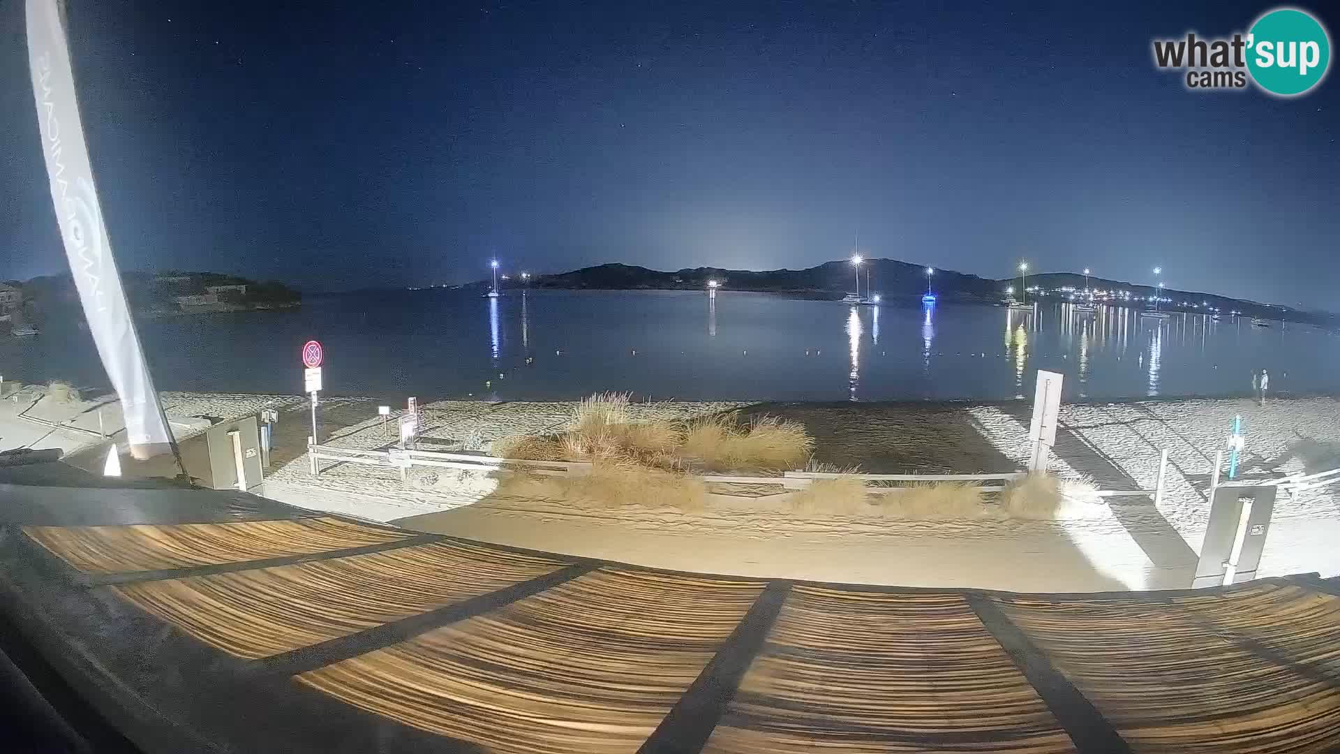 Spletna kamera v živo za jadranje na deski in kajtanje Porto Pollo – Sardinija – Italija