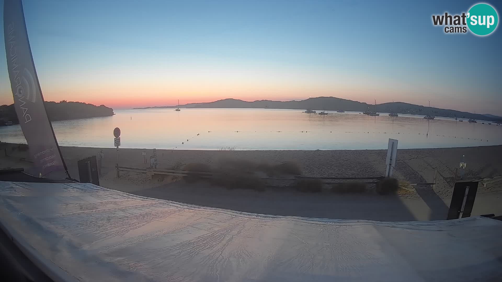 Porto Pollo Windsurfing i Kite surfanje web kamera uživo – Sardinija – Italija
