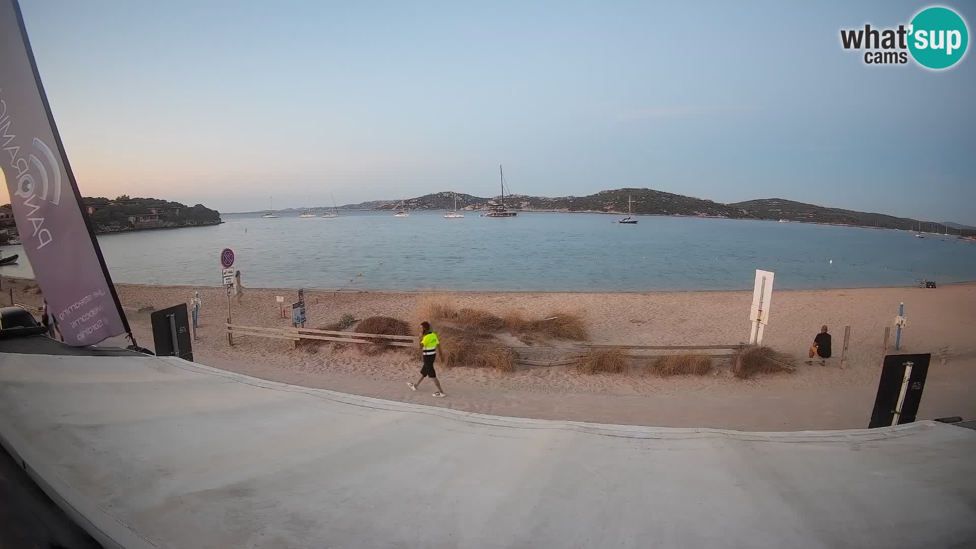 Porto Pollo Windsurfing i Kite surfanje web kamera uživo – Sardinija – Italija