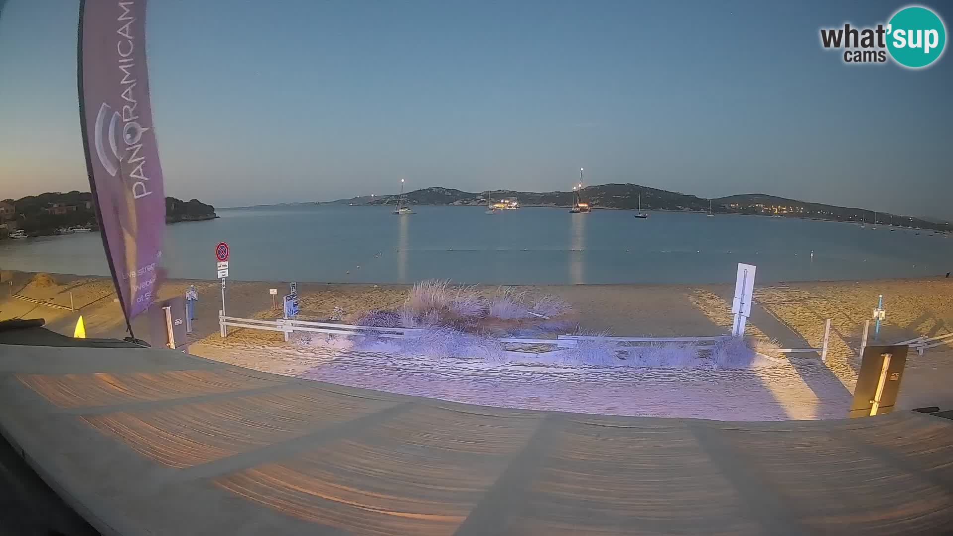 Porto Pollo Windsurfing i Kite surfanje web kamera uživo – Sardinija – Italija