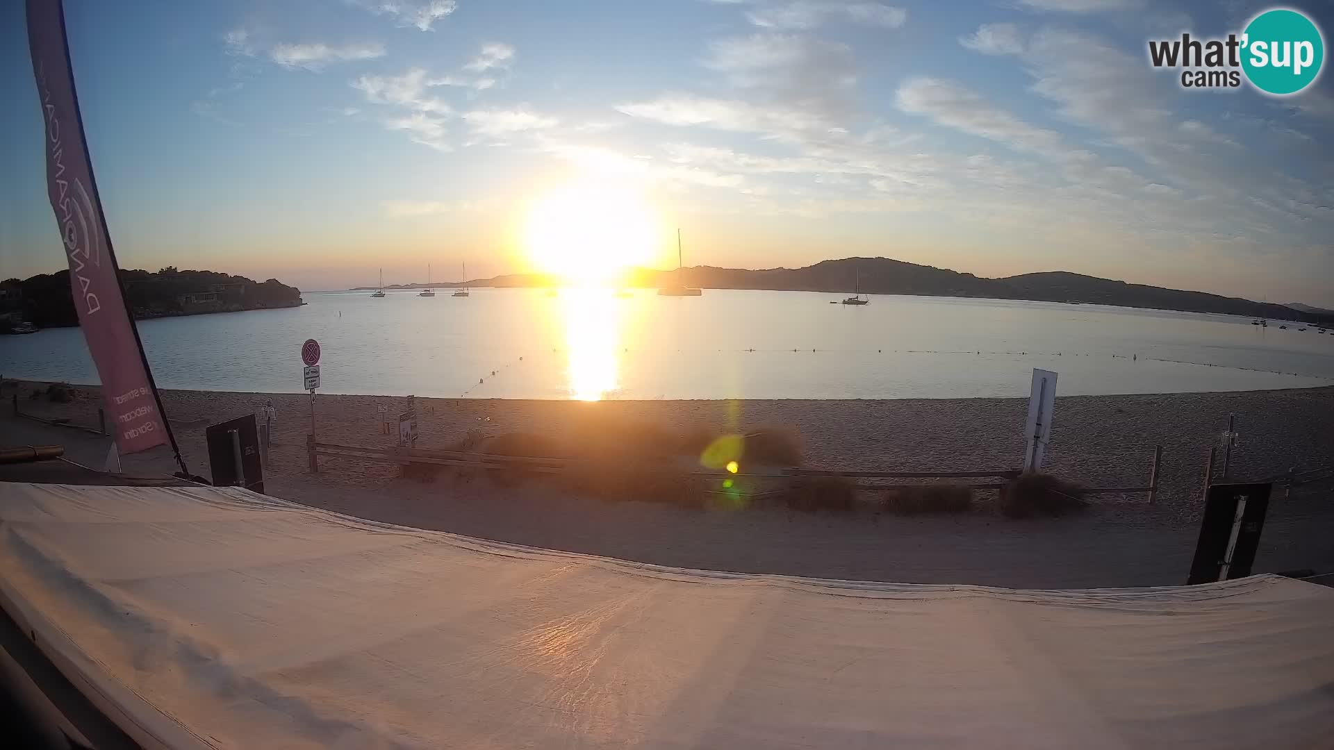 Porto Pollo Windsurfing and Kite surfing live webcam – Sardinia – Italy