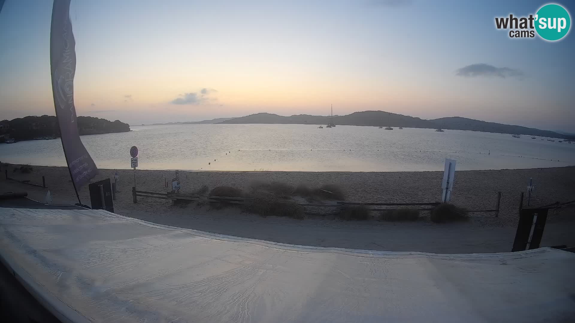 Webcam en direct de planche à voile et de kite surf à Porto Pollo – Sardaigne – Italie