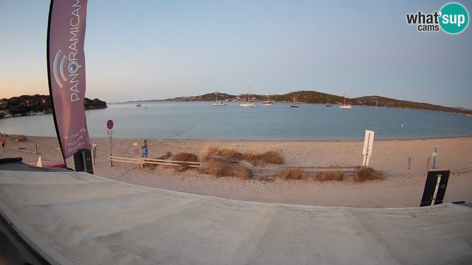 Porto Pollo Windsurfing i Kite surfanje web kamera uživo – Sardinija – Italija