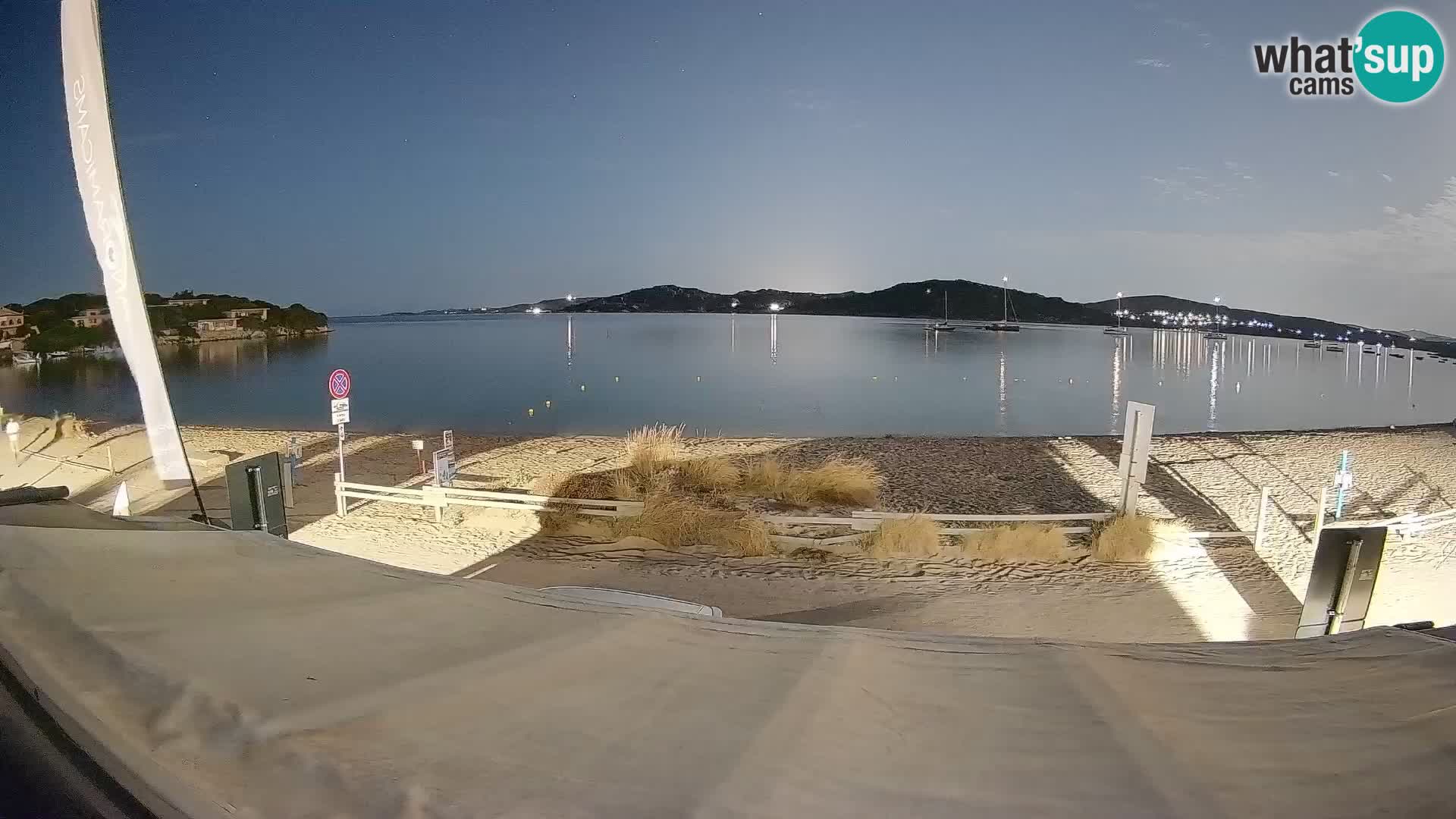 Porto Pollo Windsurfing i Kite surfanje web kamera uživo – Sardinija – Italija