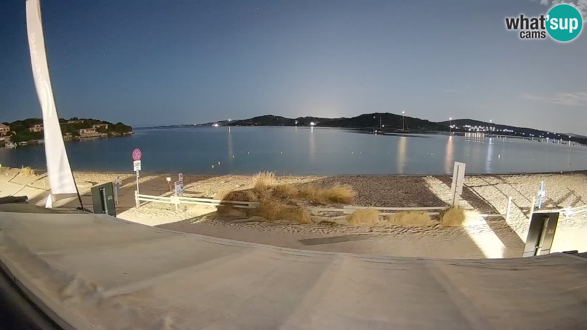 Porto Pollo Windsurfing i Kite surfanje web kamera uživo – Sardinija – Italija