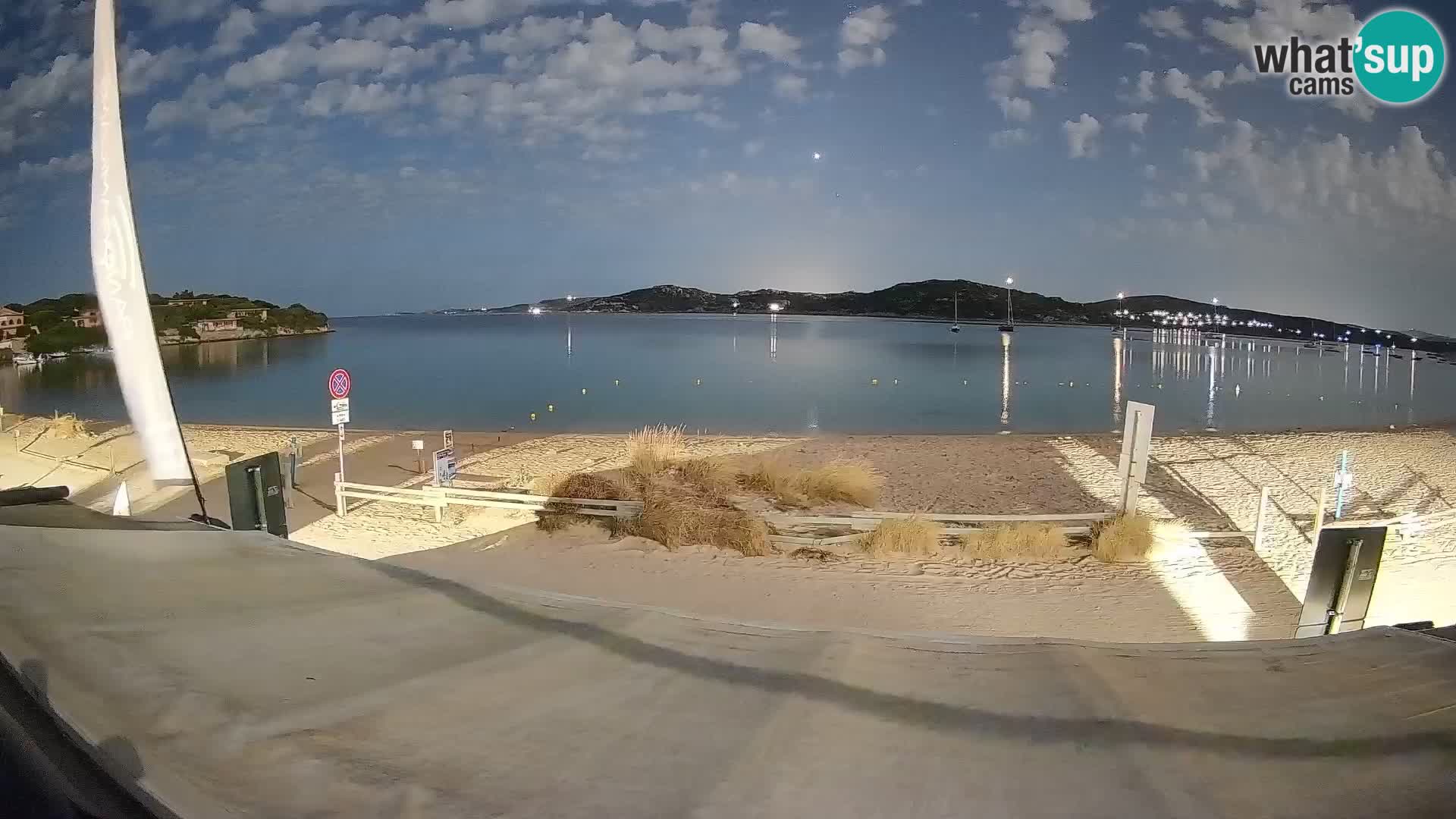Porto Pollo Windsurfing i Kite surfanje web kamera uživo – Sardinija – Italija