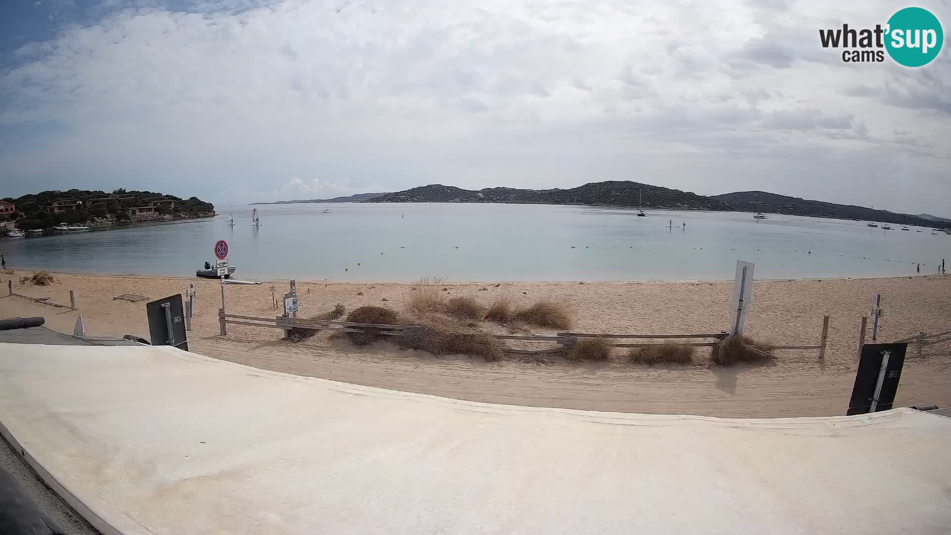 Porto Pollo Windsurfing i Kite surfanje web kamera uživo – Sardinija – Italija