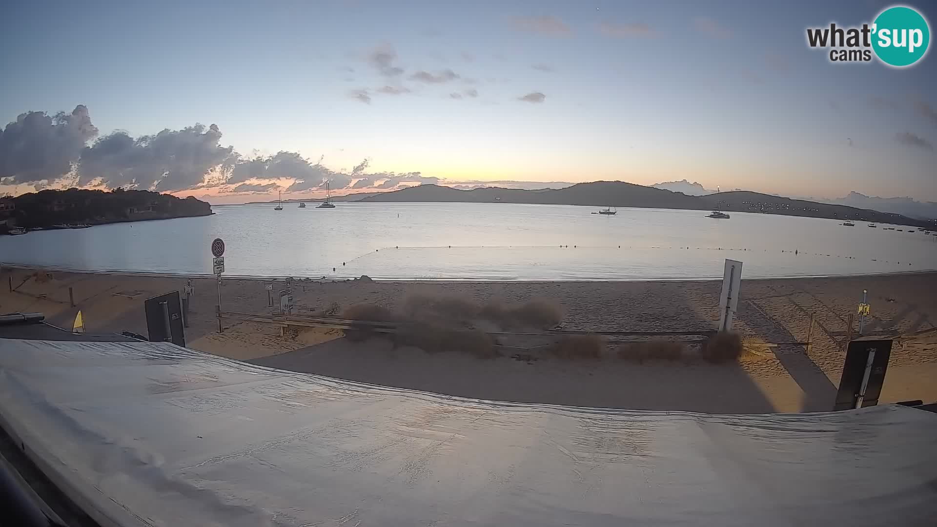 Porto Pollo Windsurfing i Kite surfanje web kamera uživo – Sardinija – Italija