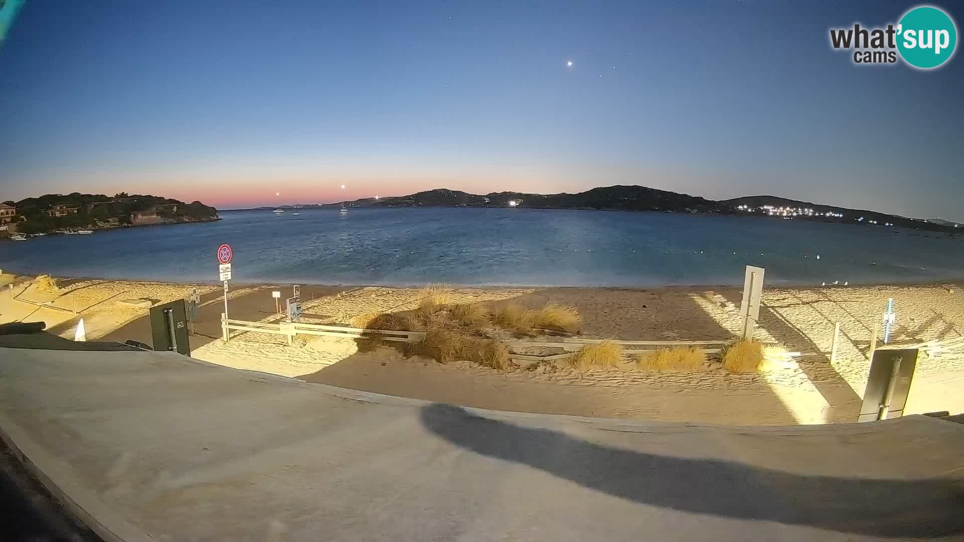 Porto Pollo Windsurfing and Kite surfing live webcam – Sardinia – Italy