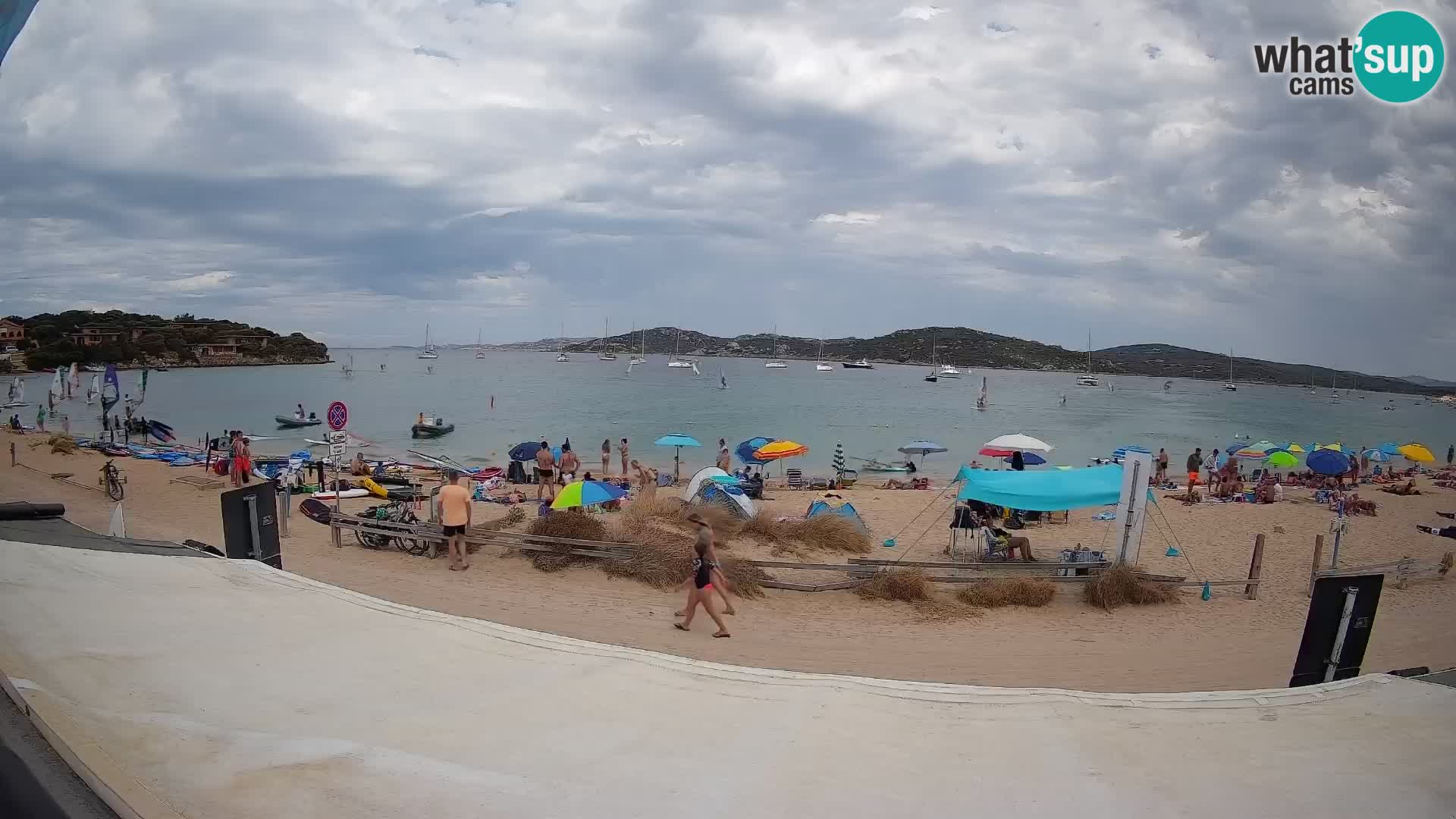 Porto Pollo Windsurfing i Kite surfanje web kamera uživo – Sardinija – Italija