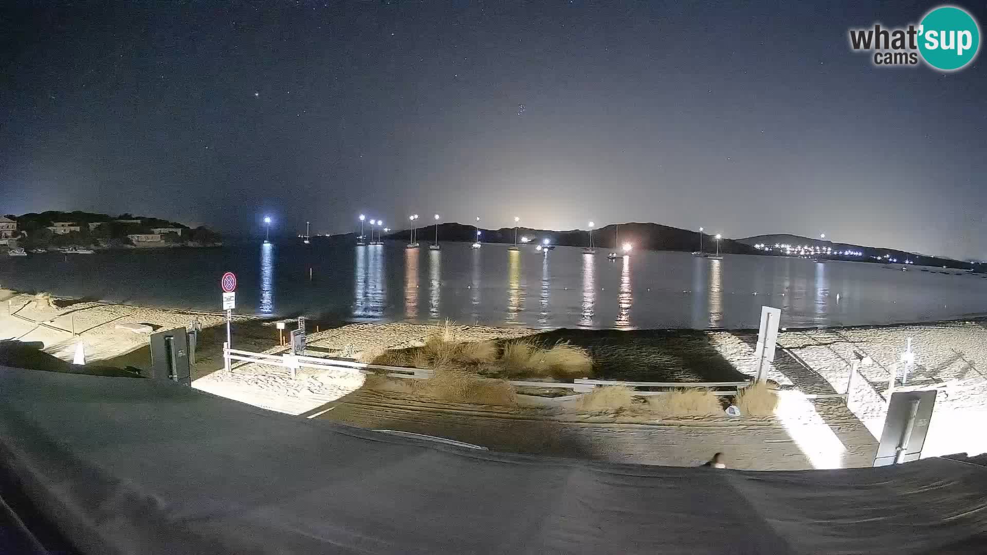 Spletna kamera v živo za jadranje na deski in kajtanje Porto Pollo – Sardinija – Italija