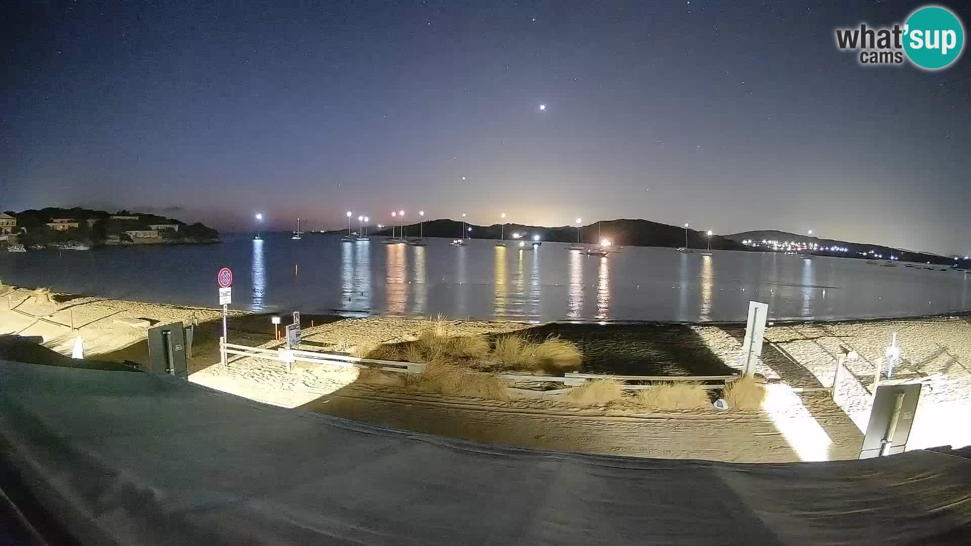 Porto Pollo Windsurfing and Kite surfing live webcam – Sardinia – Italy