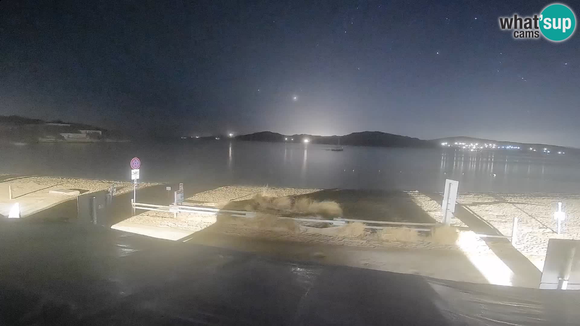 Spletna kamera v živo za jadranje na deski in kajtanje Porto Pollo – Sardinija – Italija