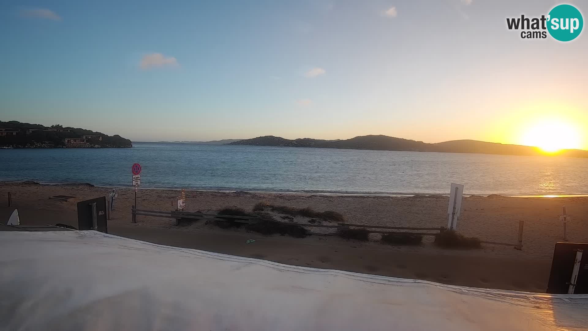 Webcam en direct de planche à voile et de kite surf à Porto Pollo – Sardaigne – Italie