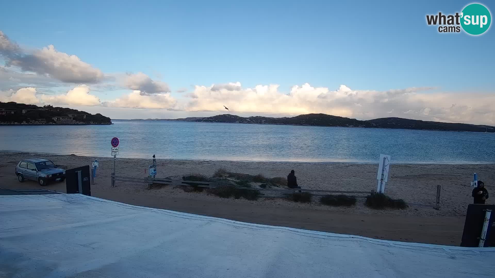 Porto Pollo Windsurfing and Kite surfing live webcam – Sardinia – Italy