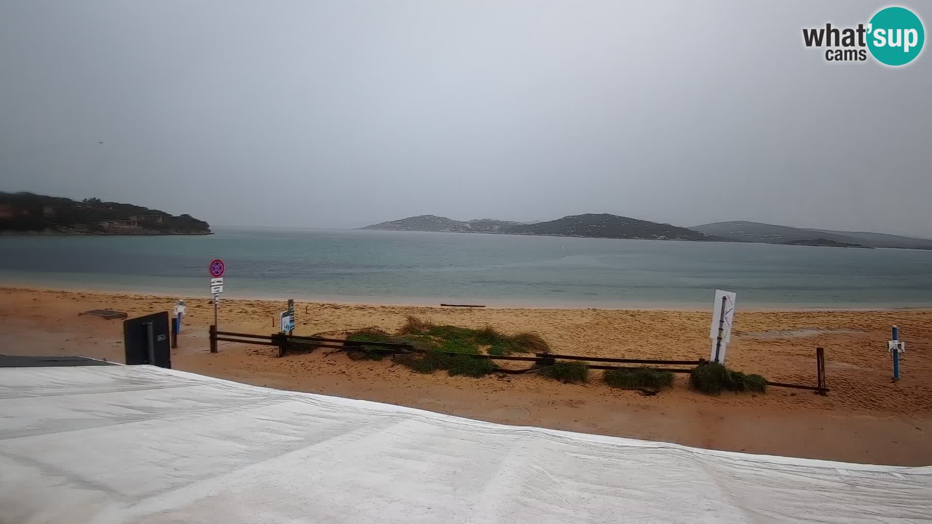 Porto Pollo Windsurfing i Kite surfanje web kamera uživo – Sardinija – Italija