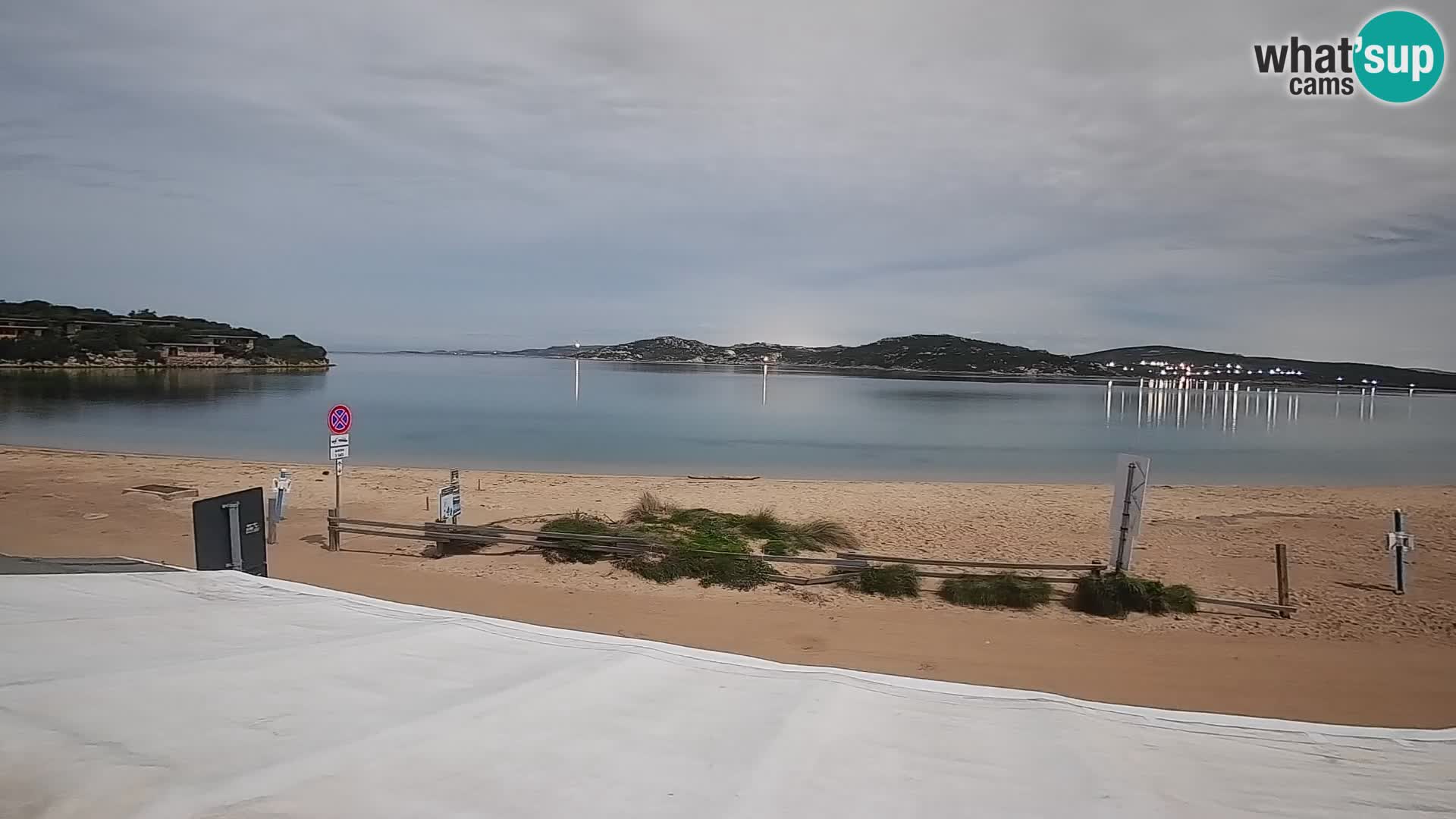 Porto Pollo Windsurfing i Kite surfanje web kamera uživo – Sardinija – Italija