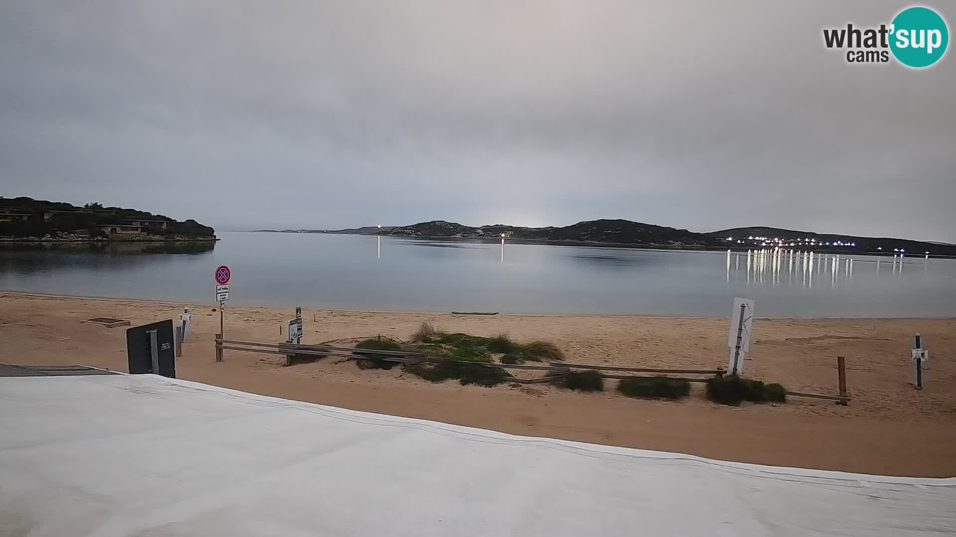 Porto Pollo Windsurfing i Kite surfanje web kamera uživo – Sardinija – Italija