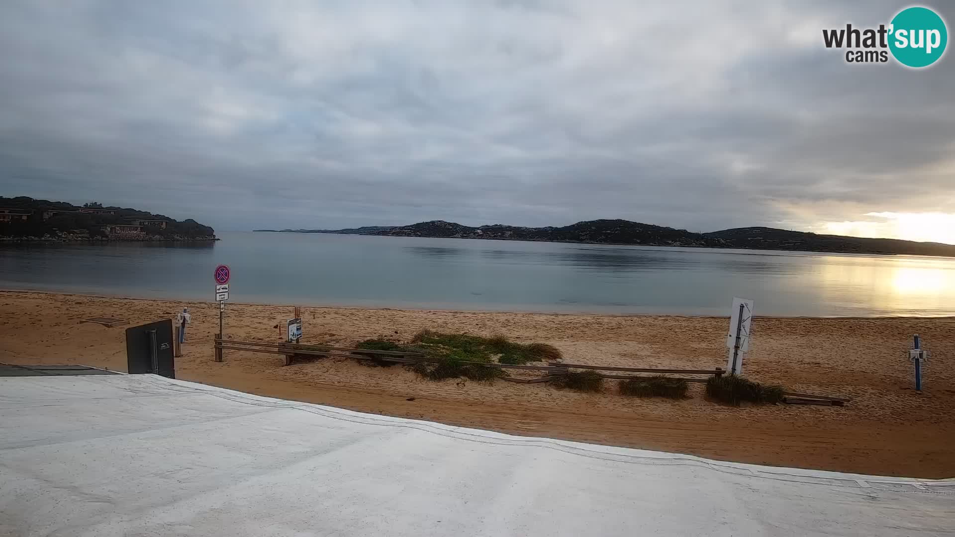 Porto Pollo Windsurf y Kitesurf Webcam en vivo – Cerdeña – Italia