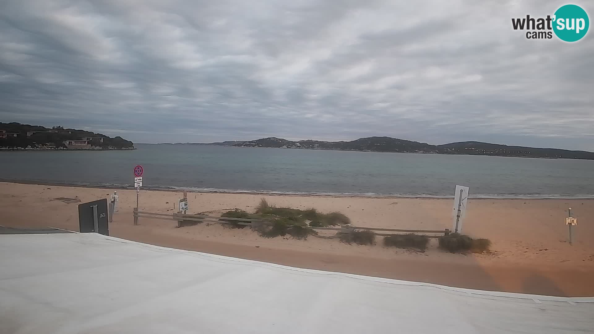 Webcam en direct de planche à voile et de kite surf à Porto Pollo – Sardaigne – Italie