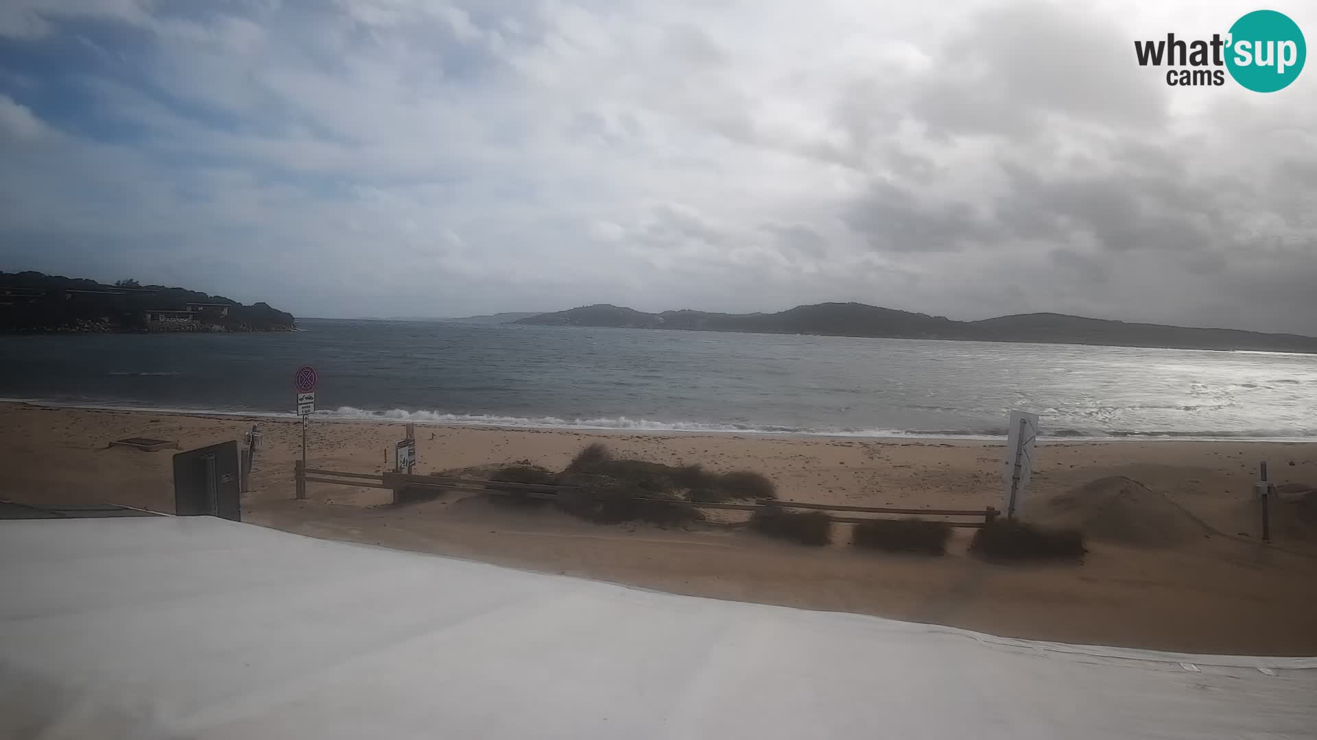 Webcam en direct de planche à voile et de kite surf à Porto Pollo – Sardaigne – Italie