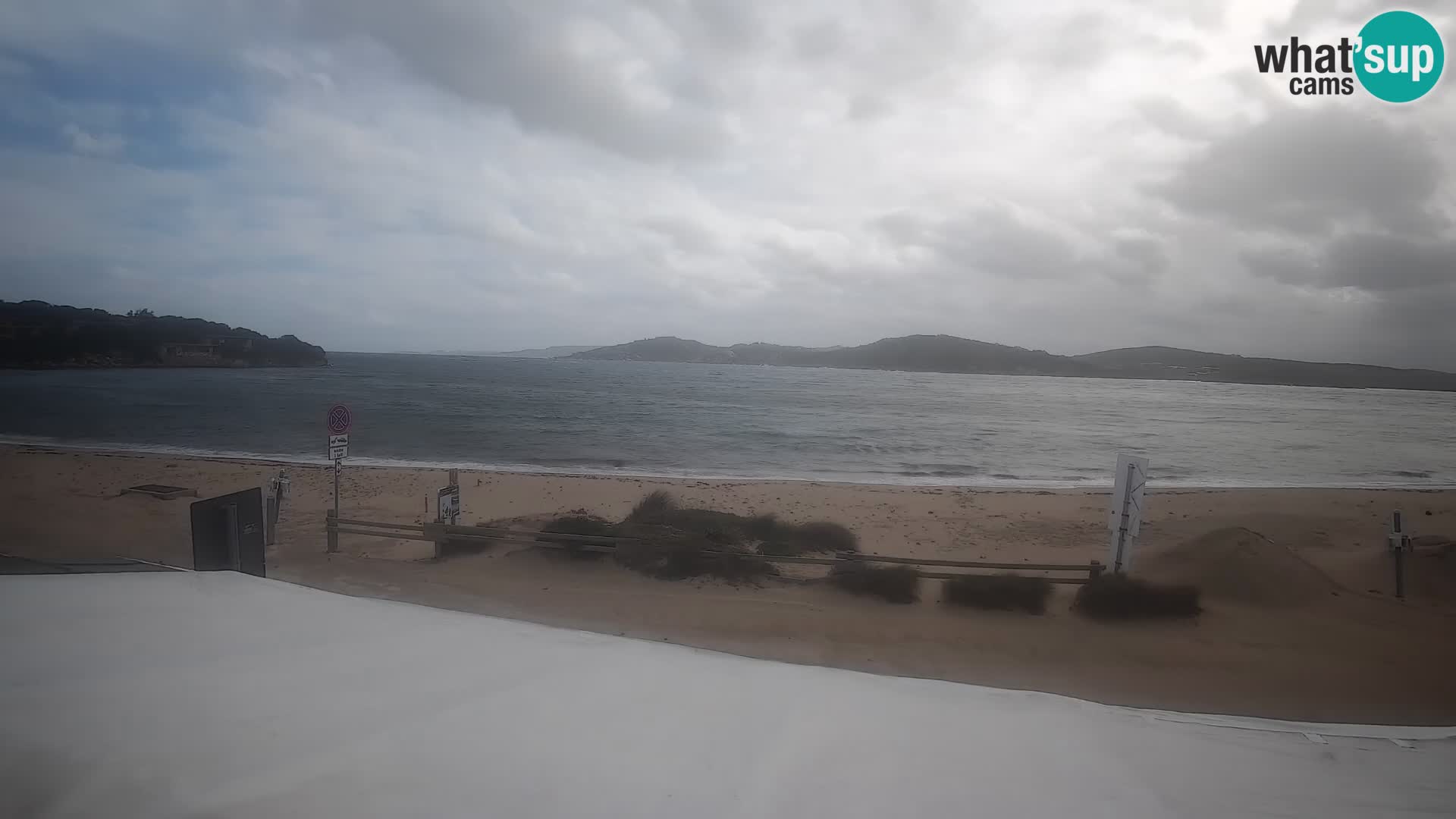 Porto Pollo Windsurfing i Kite surfanje web kamera uživo – Sardinija – Italija