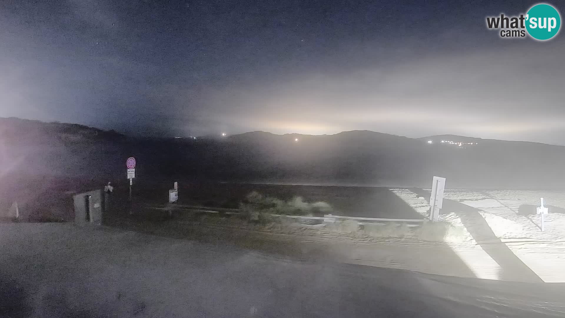 Spletna kamera v živo za jadranje na deski in kajtanje Porto Pollo – Sardinija – Italija