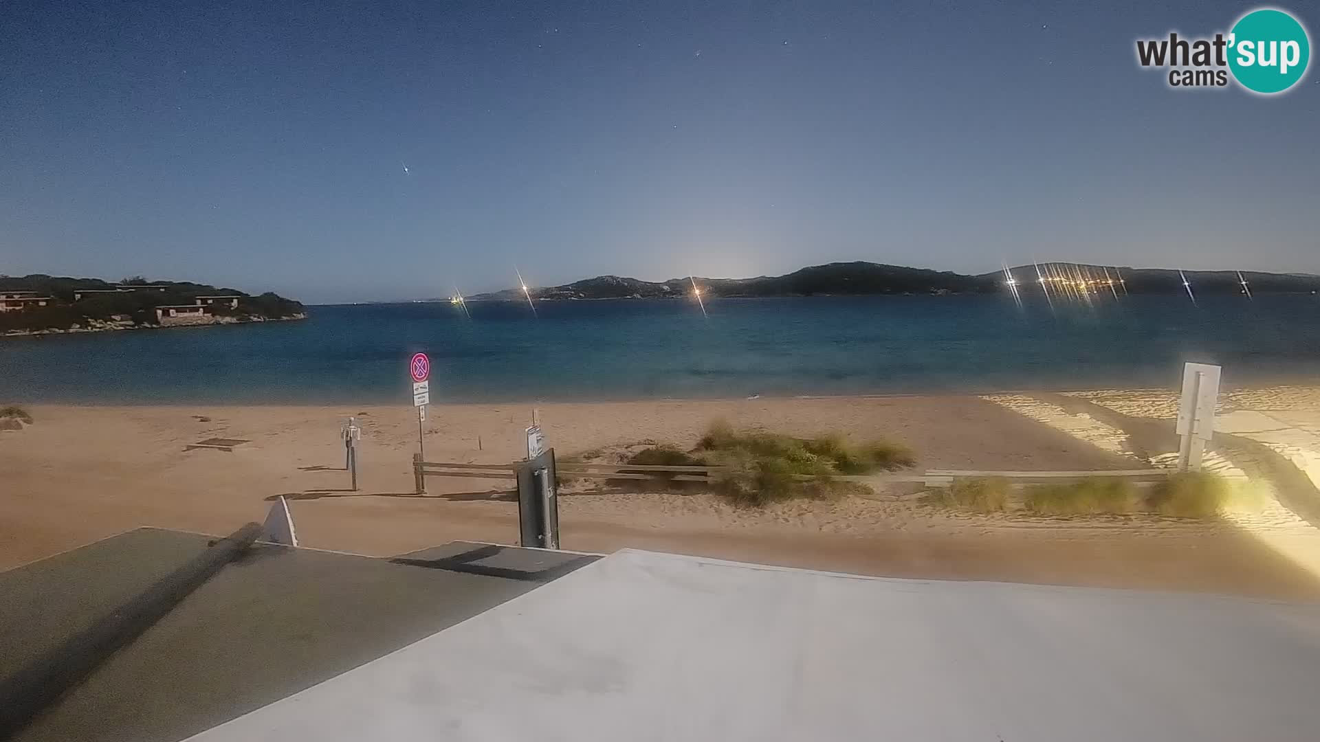 Porto Pollo Windsurfing and Kite surfing live webcam – Sardinia – Italy